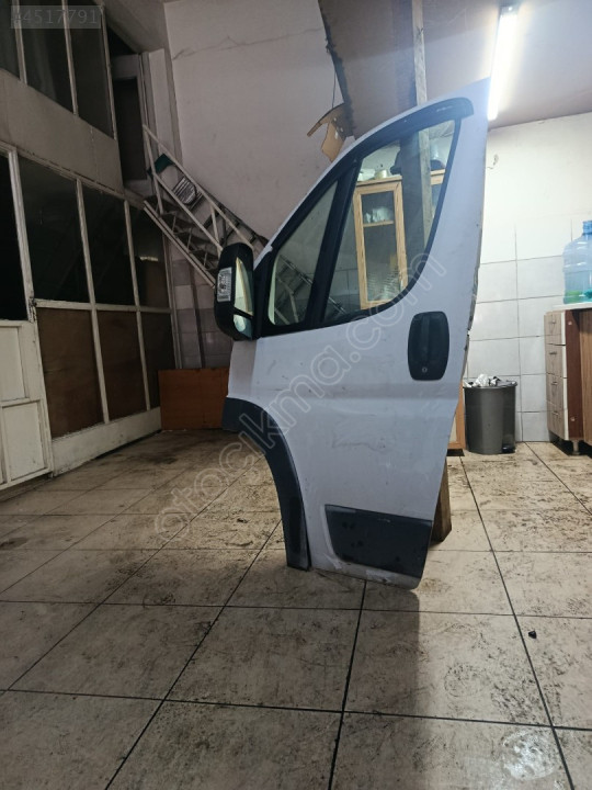 Fiat Ducato 2014 Çıkma Sağ ve Sol Kapı